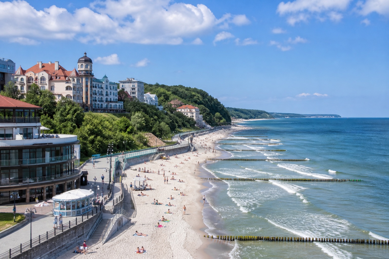 Набережная и море в Светлогорске