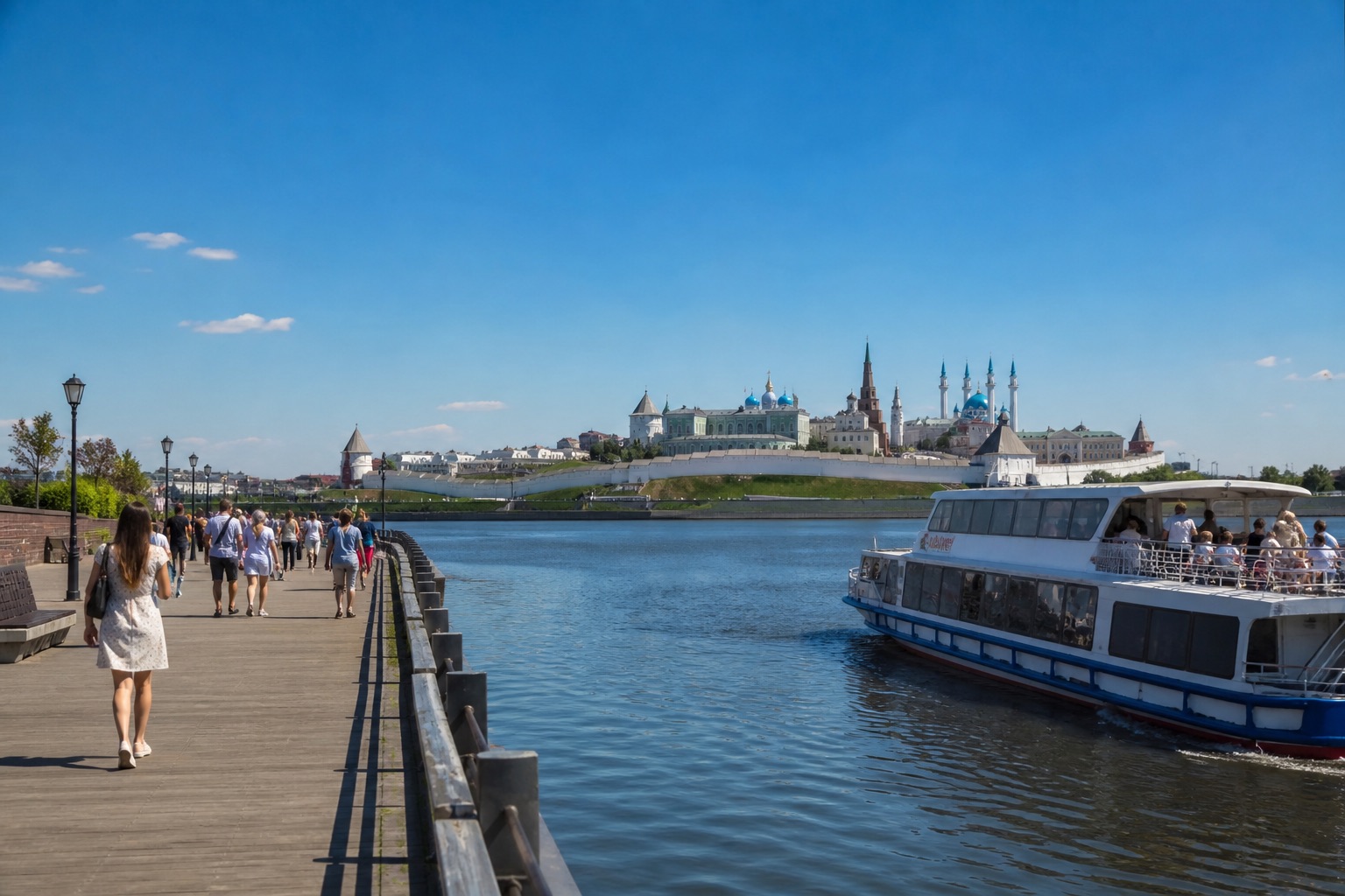 Прогулка у воды без теплохода