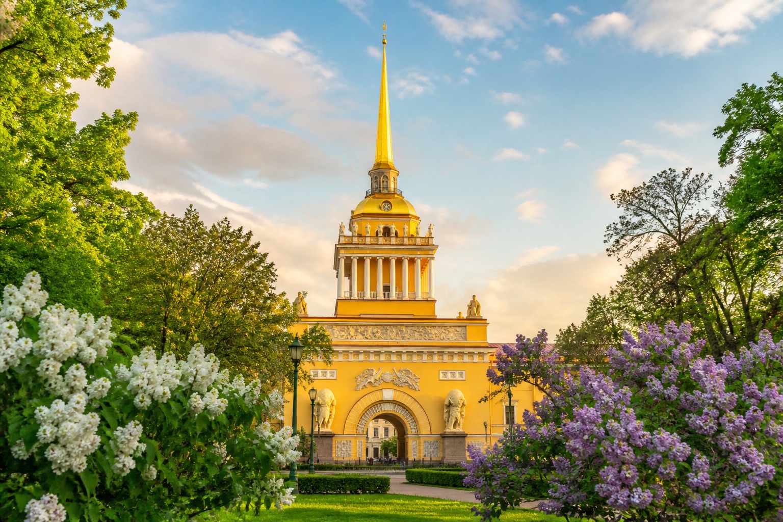Адмиралтейство и центр Петербурга
