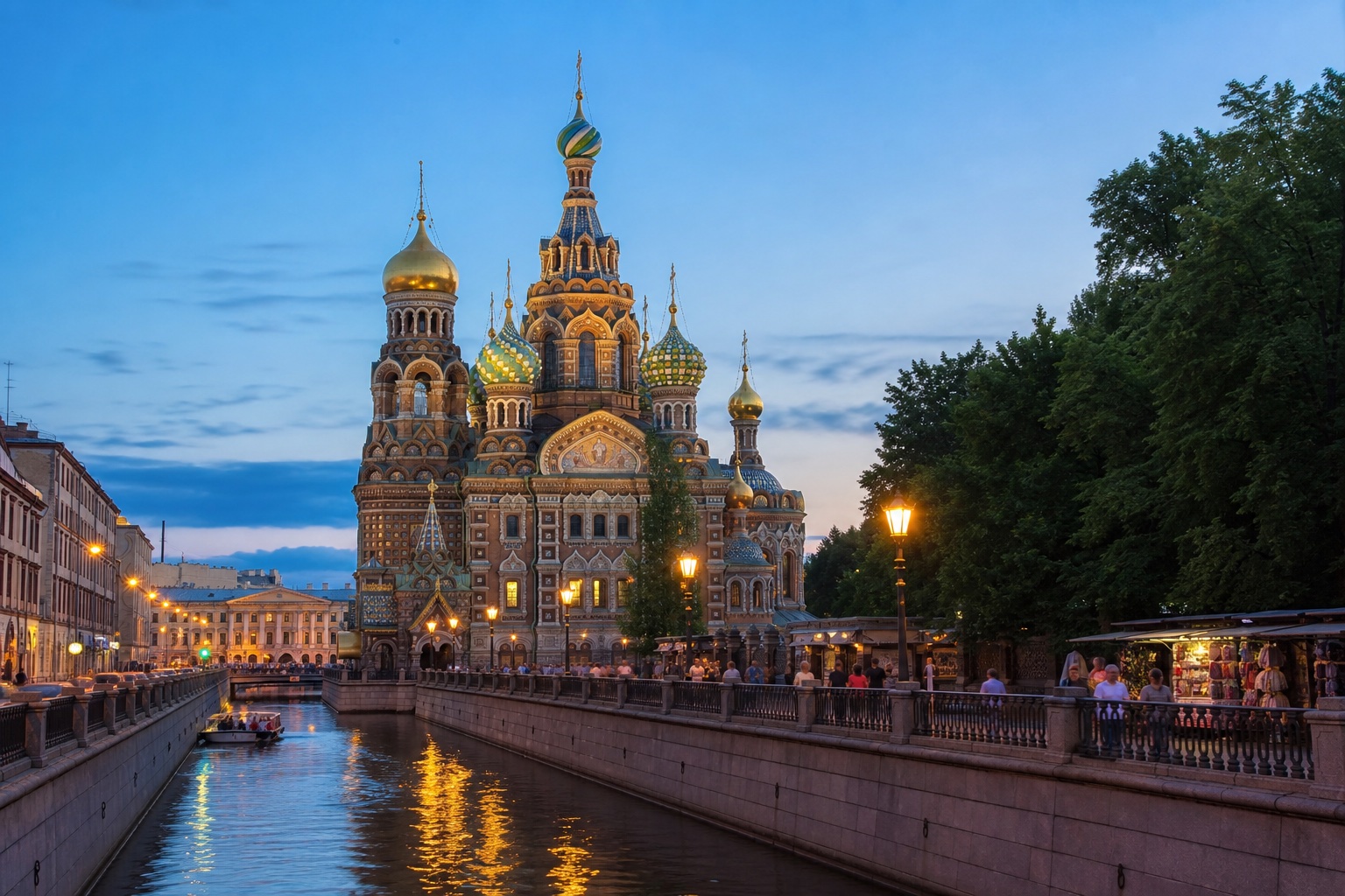 Спас на Крови в светлые сумерки