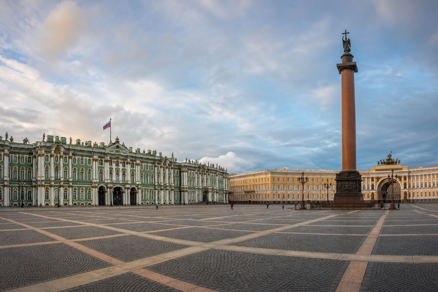 Зимний дворец и Главный штаб на Дворцовой площади