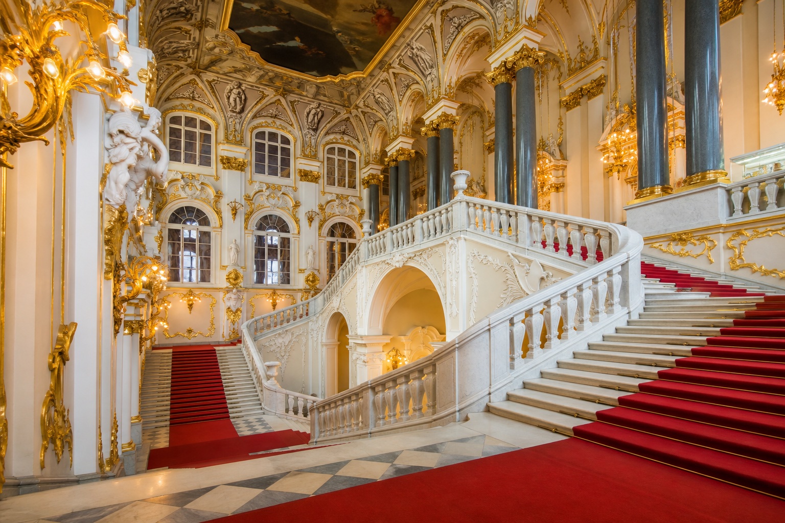 Иорданская лестница в Эрмитаже