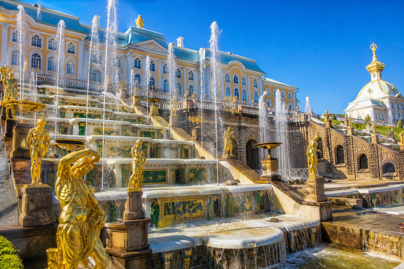 Большой каскад в Петергофе